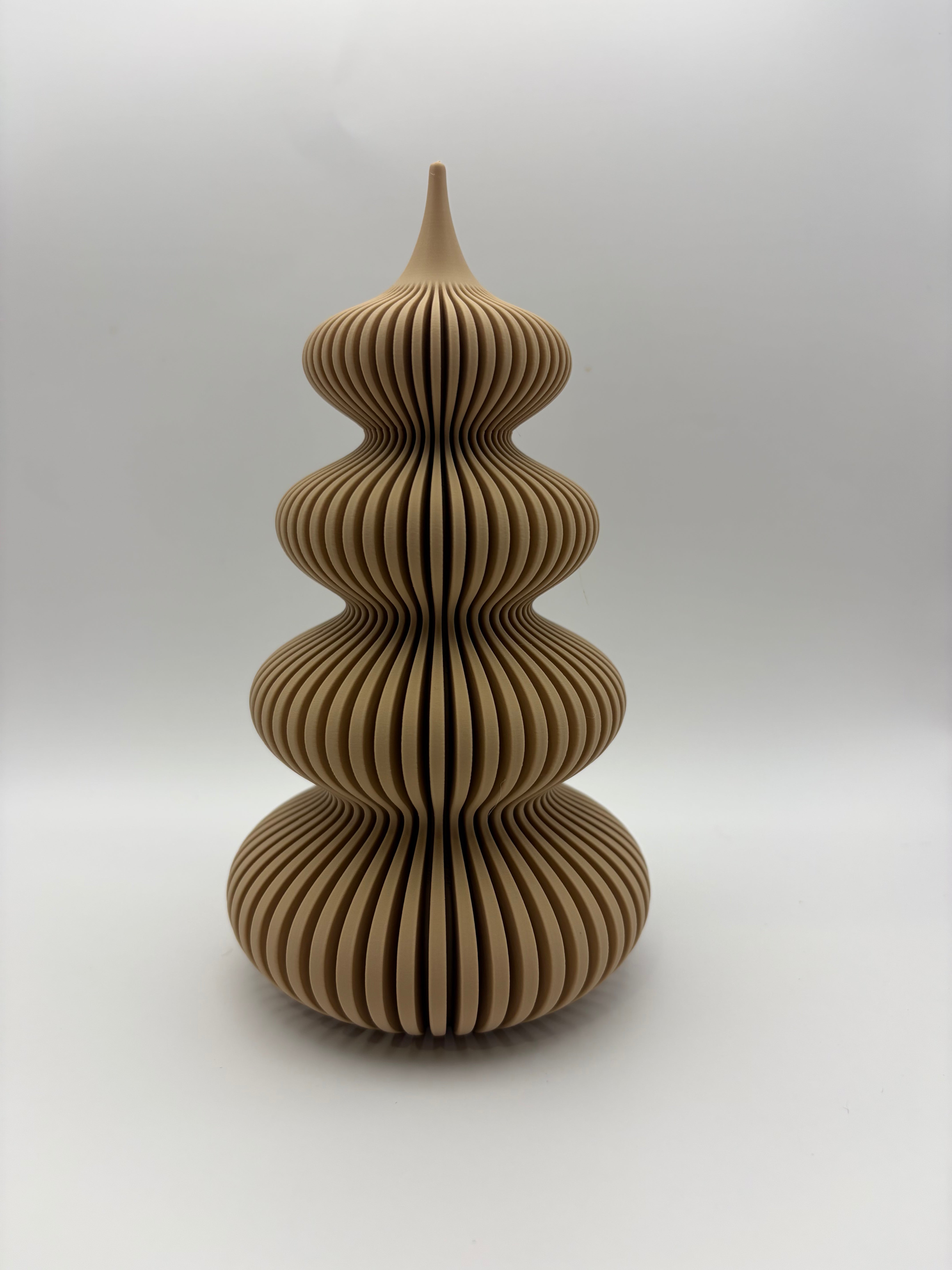 Modern Ripple Christmas Tree – Creative Layers