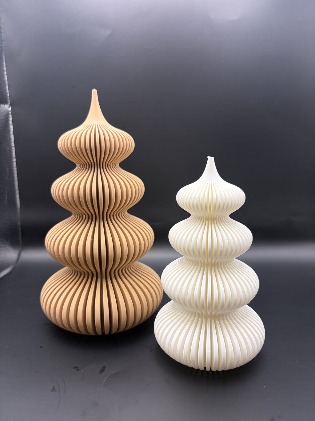 Modern Ripple Christmas Tree