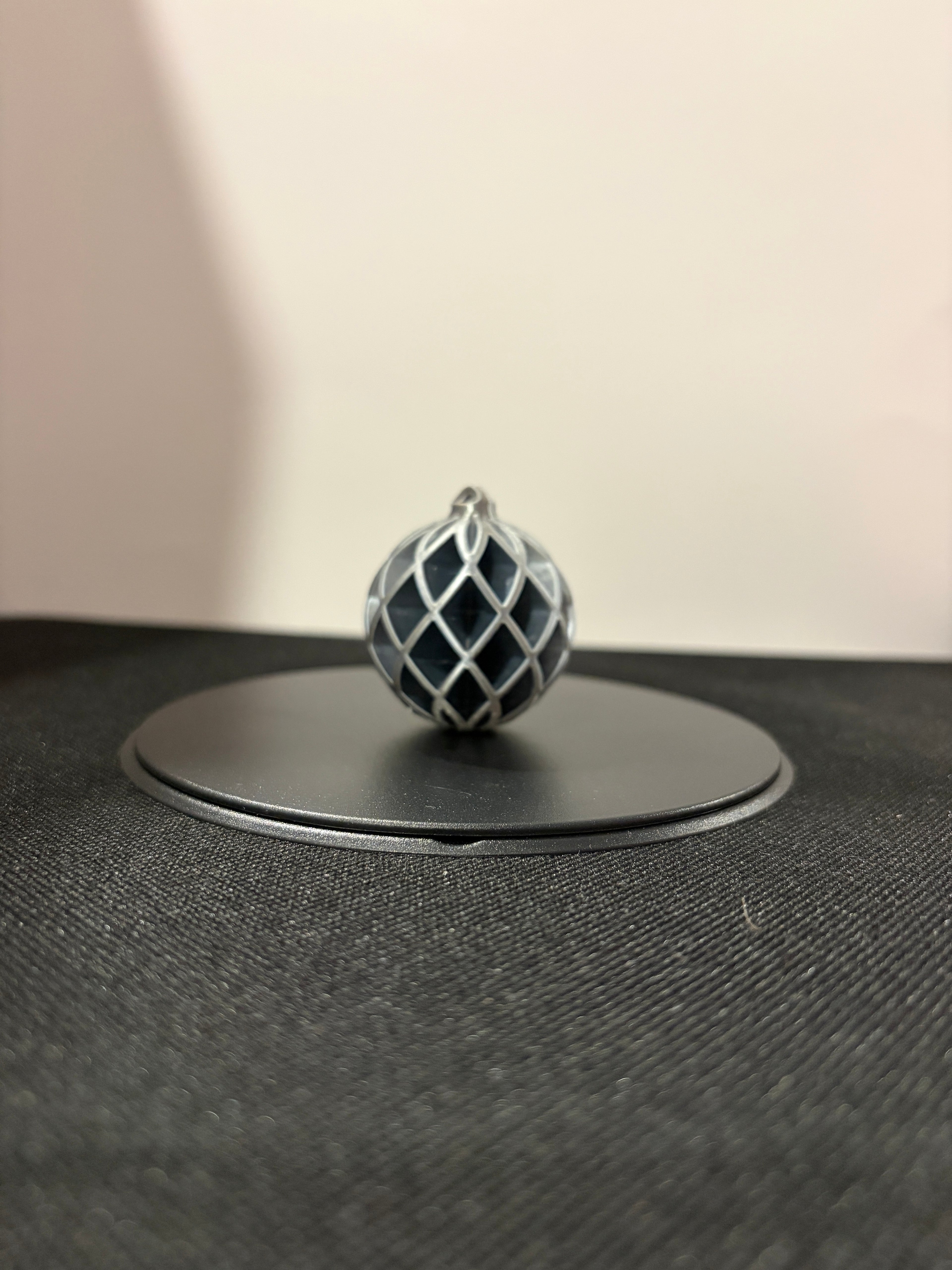 Modern Ribbed Christmas baubles