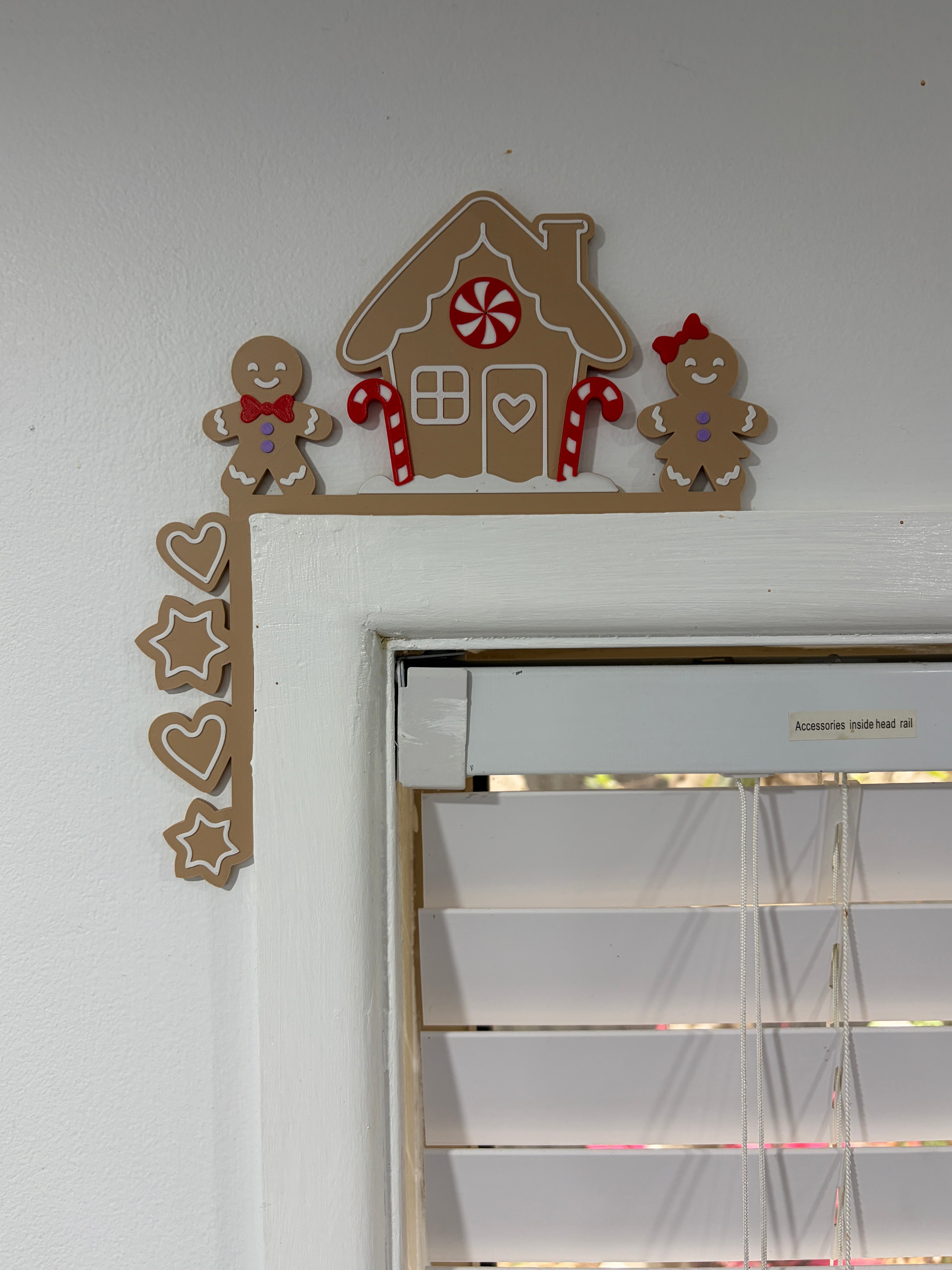 Gingerbread House Door Corner