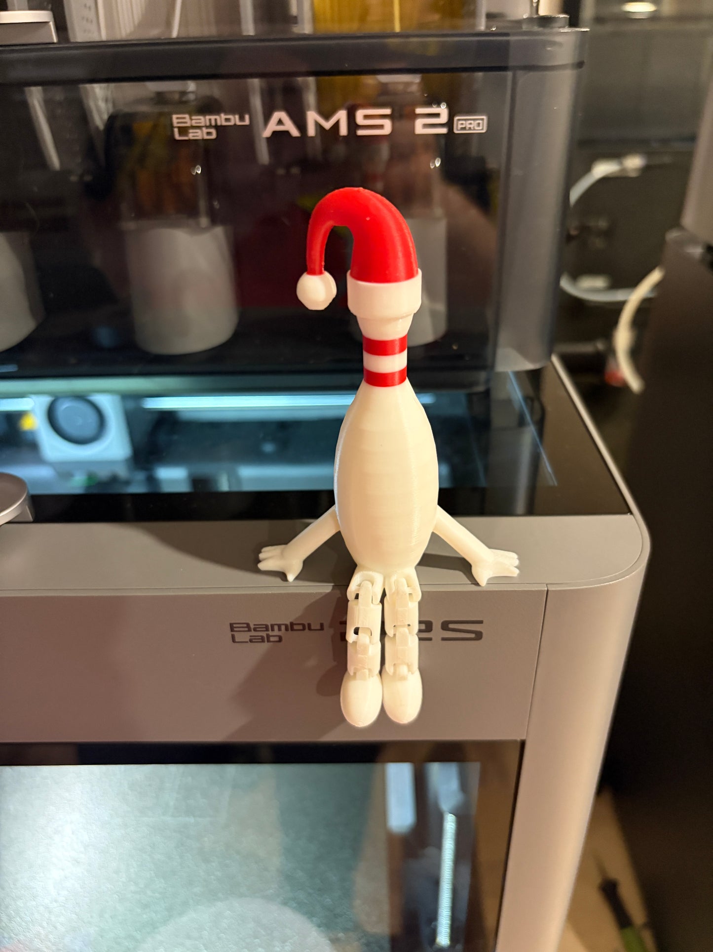 Christmas articulated bowling pin