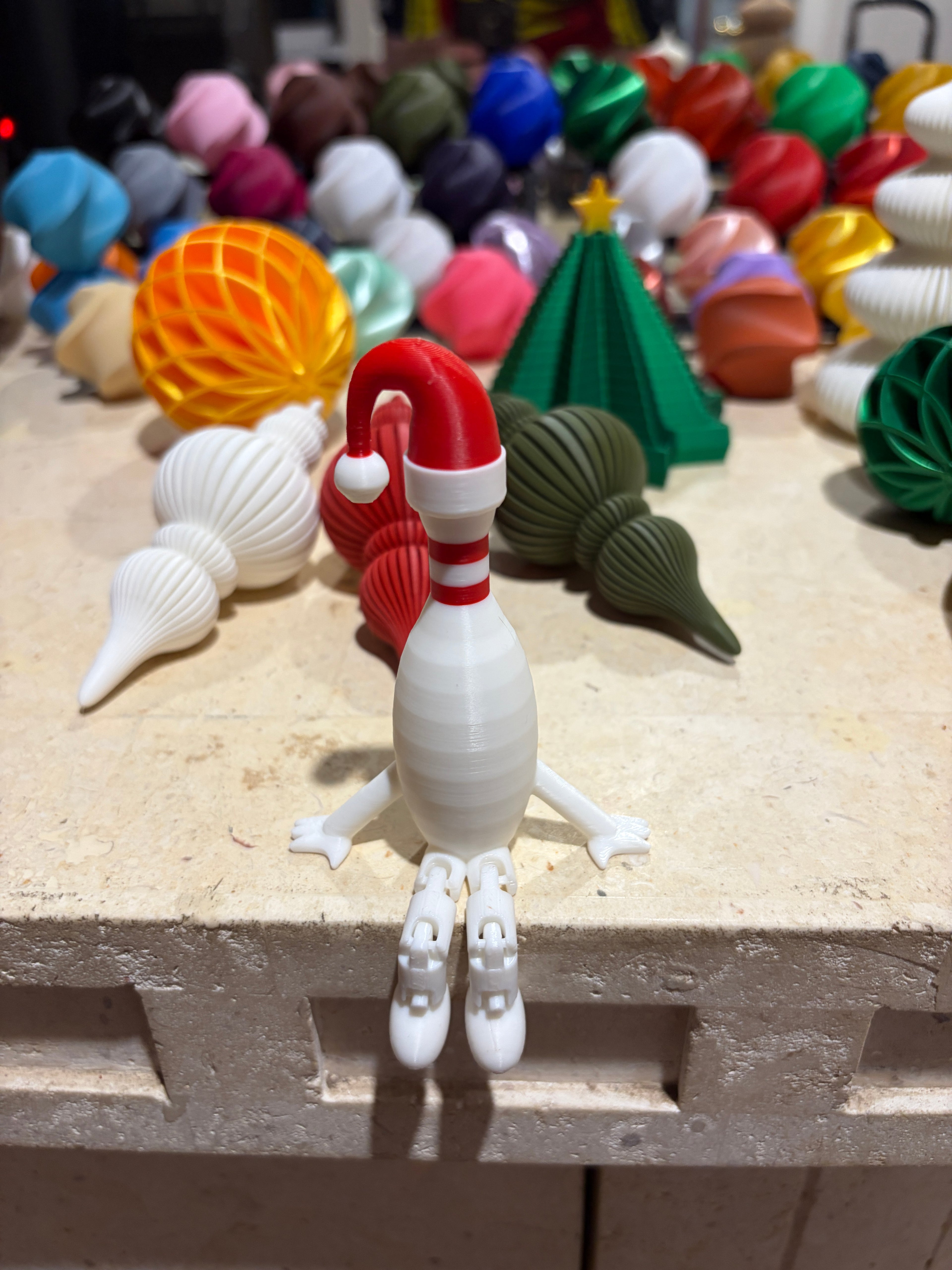 Christmas articulated bowling pin