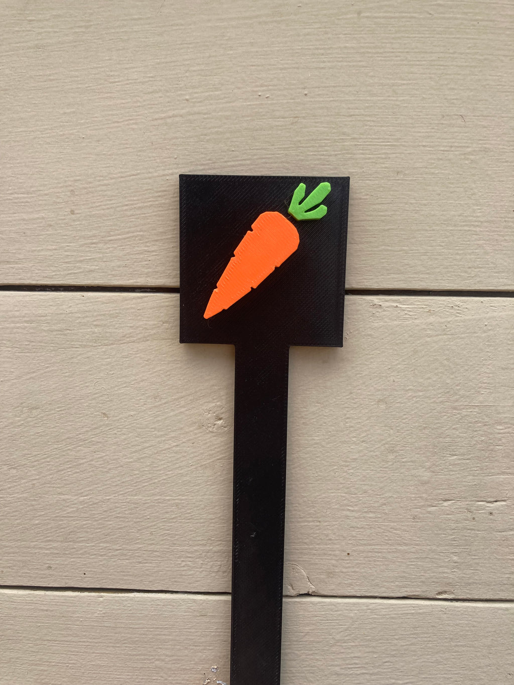 Carrot garden sign