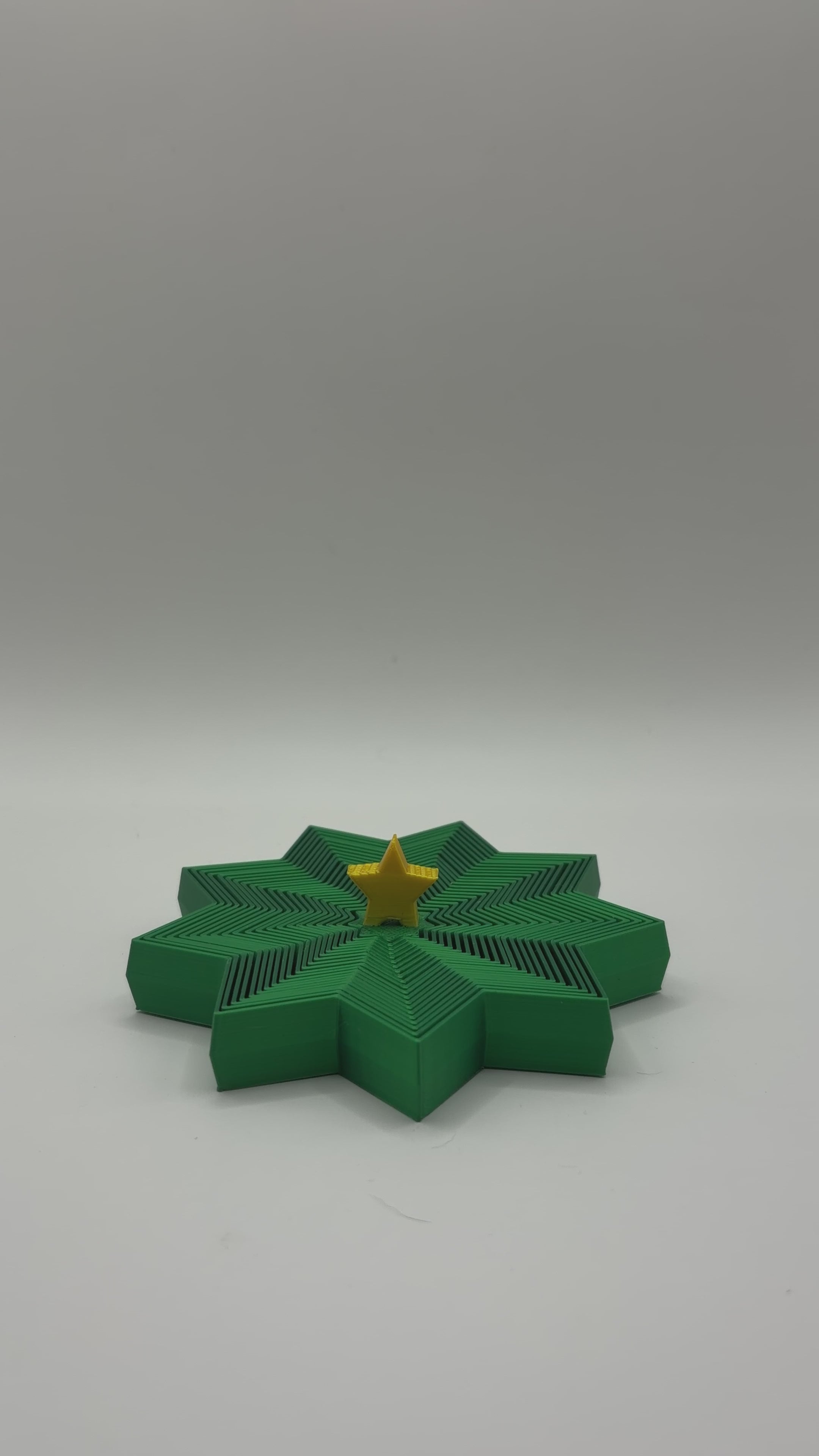 Colapsiable christmas tree